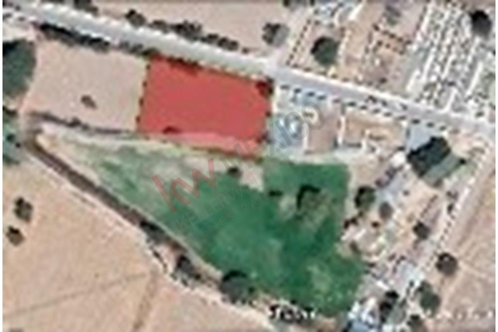 Se Remata en Tepeapulco Hgo., terreno plano con uso de suelo habitacional, Comercial o Agricola