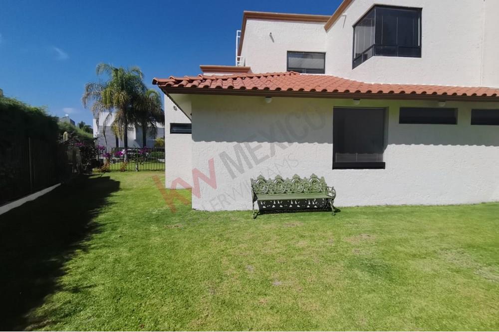 Casa en Venta en Campanario Inmobiliaria MAVA, al sur de la ciudad de Querétaro