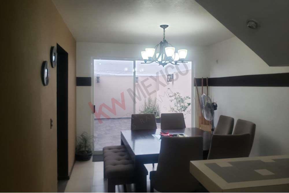 Casa en venta la cual esta ubicada en Casa Magna