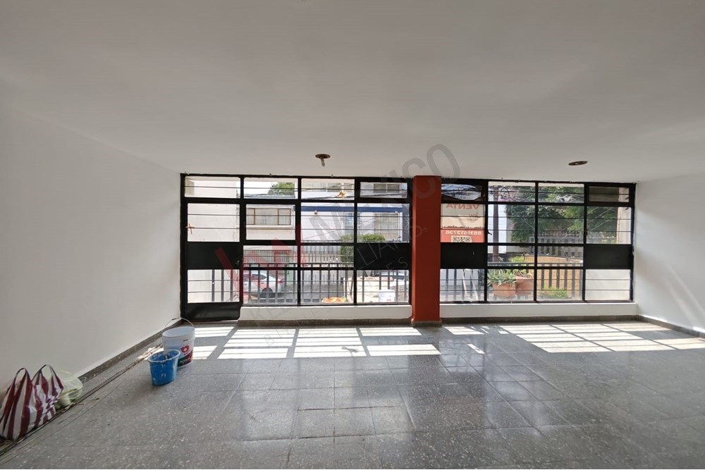 Casa con uso de suelo H5 en Vertiz Narvarte