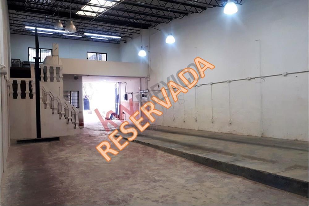 Bodega en Renta de 150 m2. cerca del Aeropuerto Internacional Benito Juárez de la Ciudad de México.
