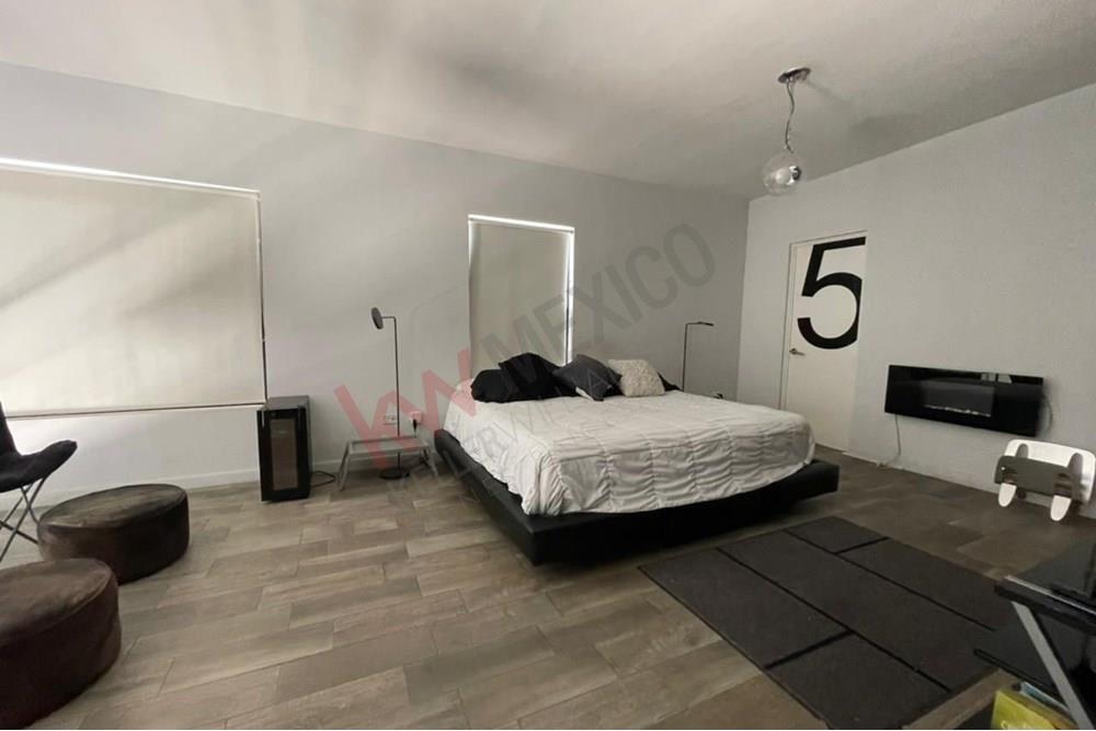 LOFT HERMOSO EN RENTA