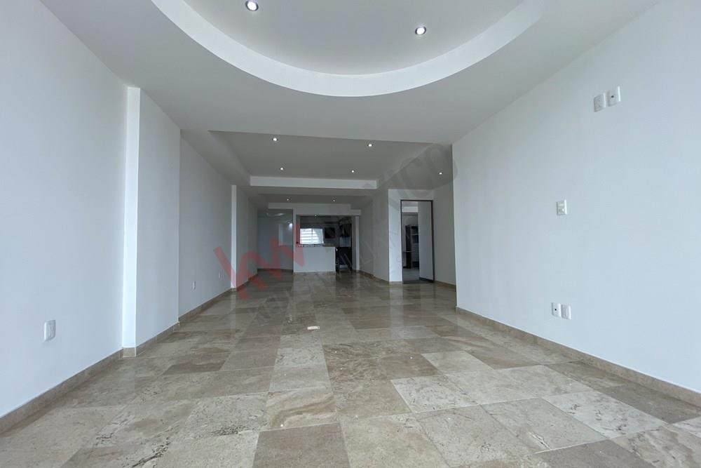 DEPARTAMENTO DE LUJO EN RENTA, VISTA DIAMANTE, CUMBRES DEL LAGO JURIQUILLA!