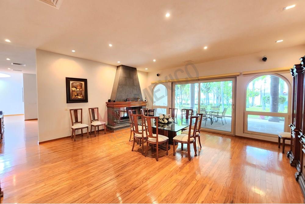 CASA EN RENTA! RESIDENCIA DE UNA PLANTA COLINDANTE A LA PRESA, JURIQUILLA, QRO.