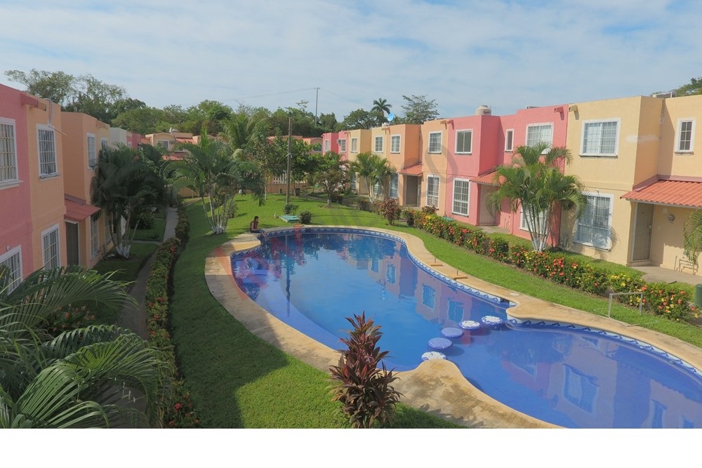 Casa  en Venta en Fraccionamiento Flamingos, Ixtapa Zihuatanejo – A 5 minutos de Playa El Palmar y Zona Hotelera