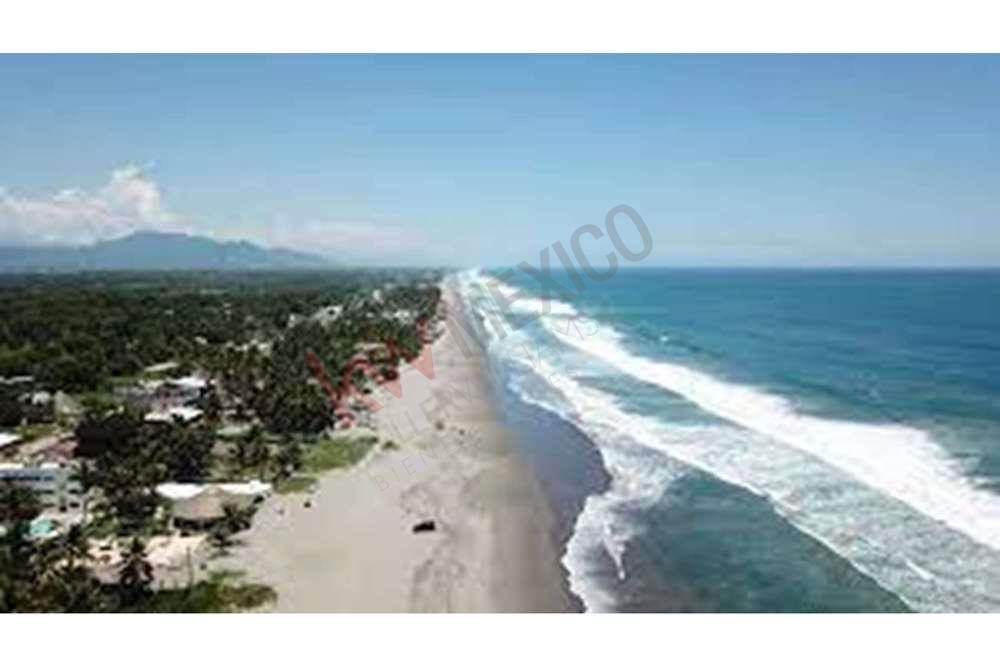 Se vende terreno a una cuadra del mar en Puerto Arista, Chiapas