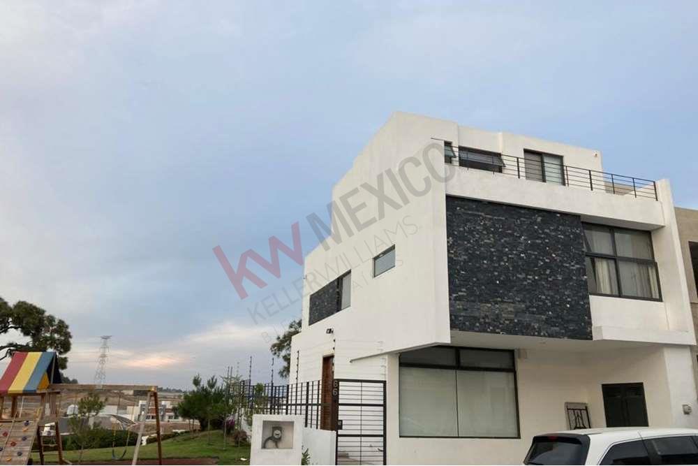 Casa nueva en renta Sendas Residencial Zapopan