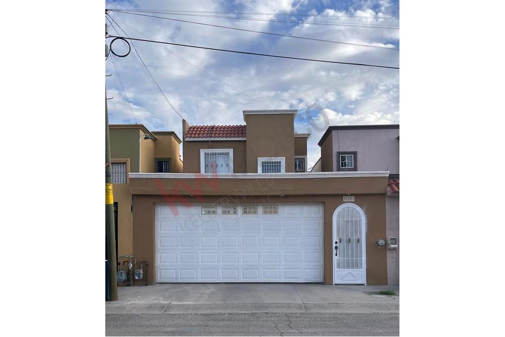 Hermosa casa en renta en quintas del valle semi amueblada