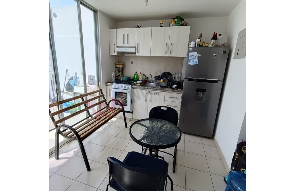 CASA VENTA ESQUINA FRACCIONAMIENTO PRADOS DEL MIRADOR CORREGIDORA