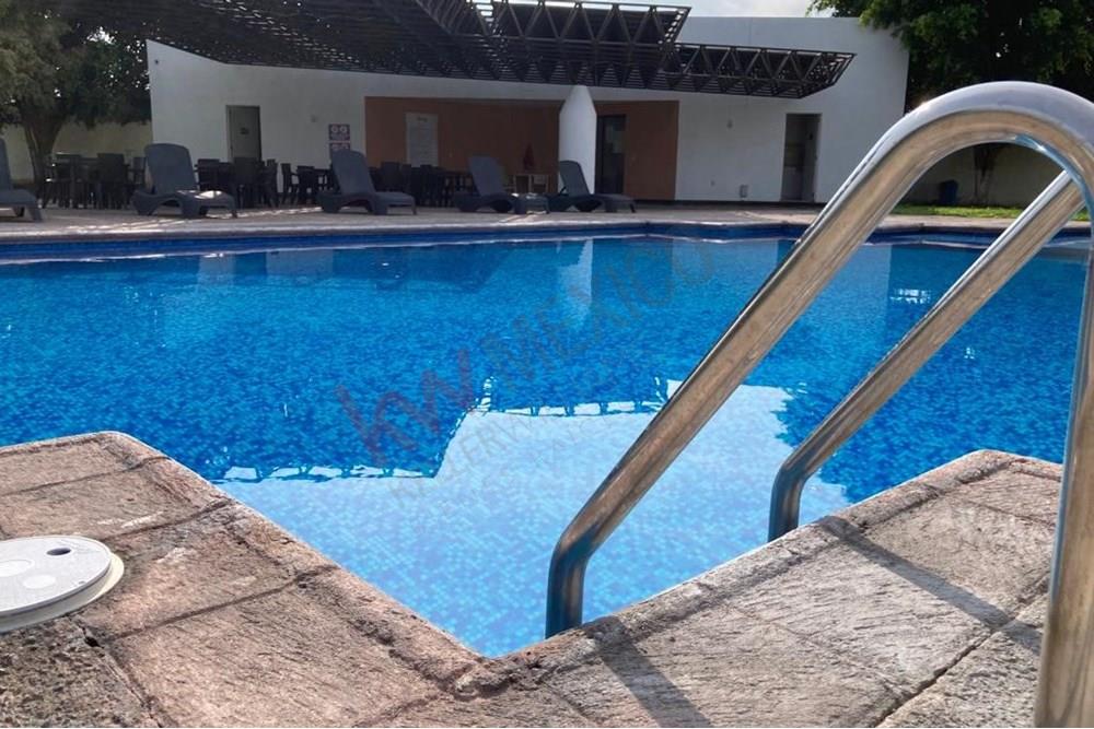 VENTA DE DEPARTAMENTO EXCELENTE UBICACION DE 1 PISO EN CORREGIDORA, 2 RECAMARAS