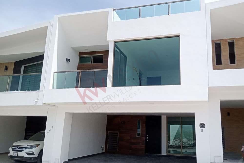 CASA EN VENTA EN FRACC. EL DIAMANTE, TUXTLA GUTIÉRREZ, CHIAPAS