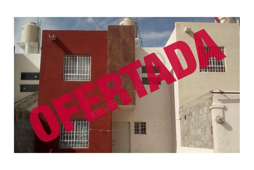 Casa en Venta al Sur de la Ciudad, en Fraccionamiento Hacienda Narro