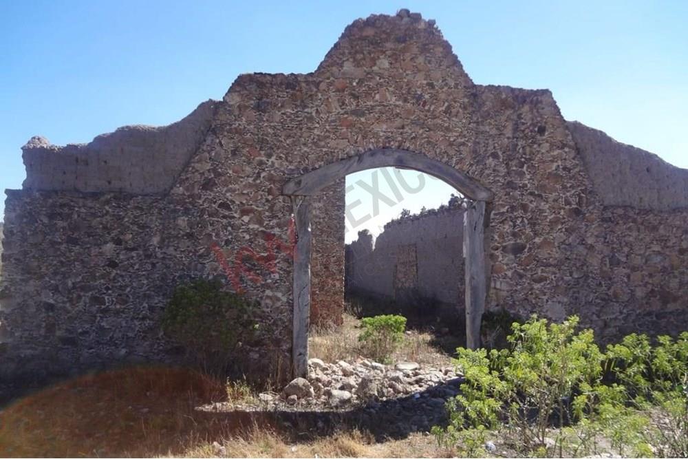 TERRENO EN VENTA EN SAN MIGUEL DE ALLENDE, GTO.  'HERMOSO CASCO DE HACIENDA'