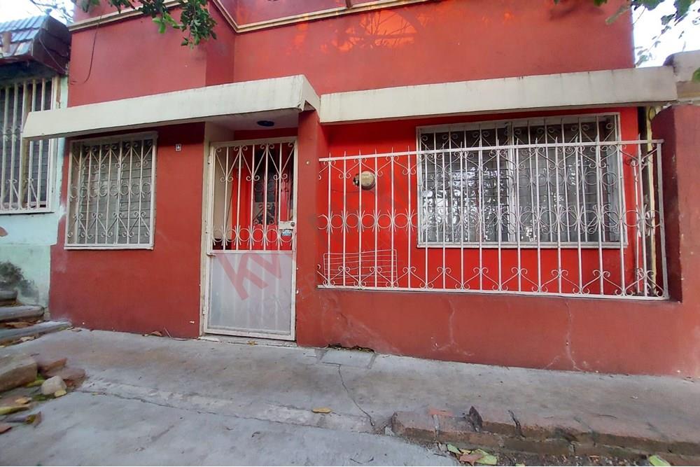 Casa EN VENTA en Infonavit El Rosario.