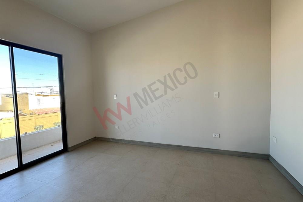 NUEVAS CASAS EN NUEVO FRACCIONAMIENTO DE LA CIUDAD, EN CIUDAD JUAREZ, ENTRE AV TEOFILO BORUNDA Y AV TECNOLOGICO, CASAS CONTEMPORANEAS EN VENTA