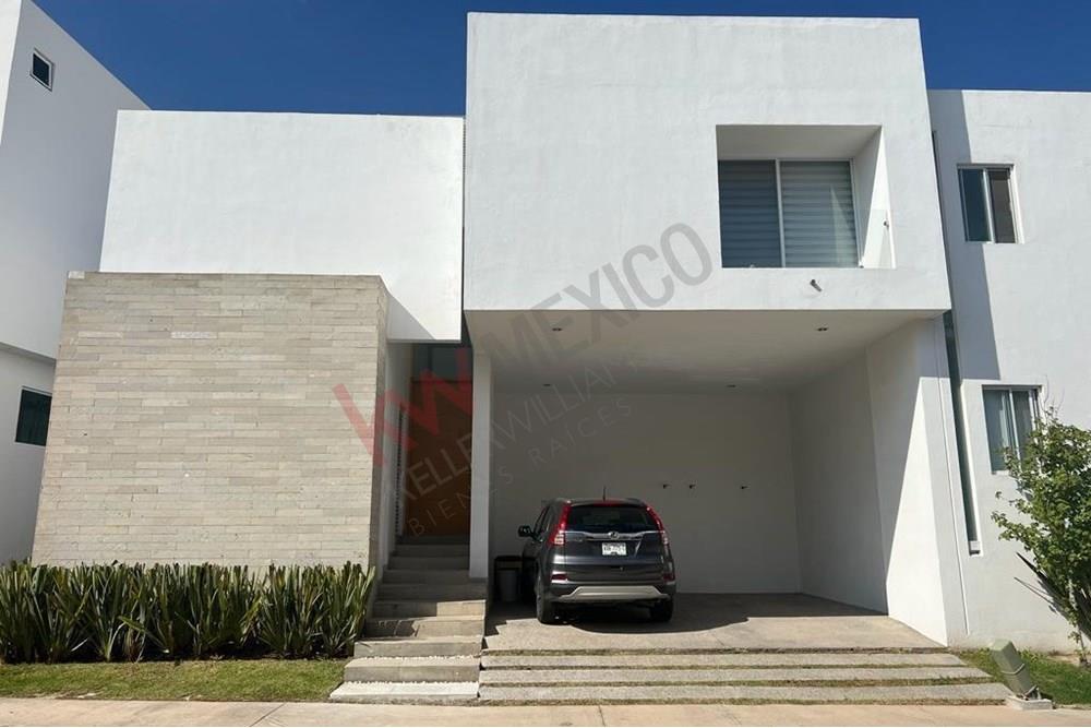 SE RENTA EXCLUSIVA CASA EN PEDREGAL 1