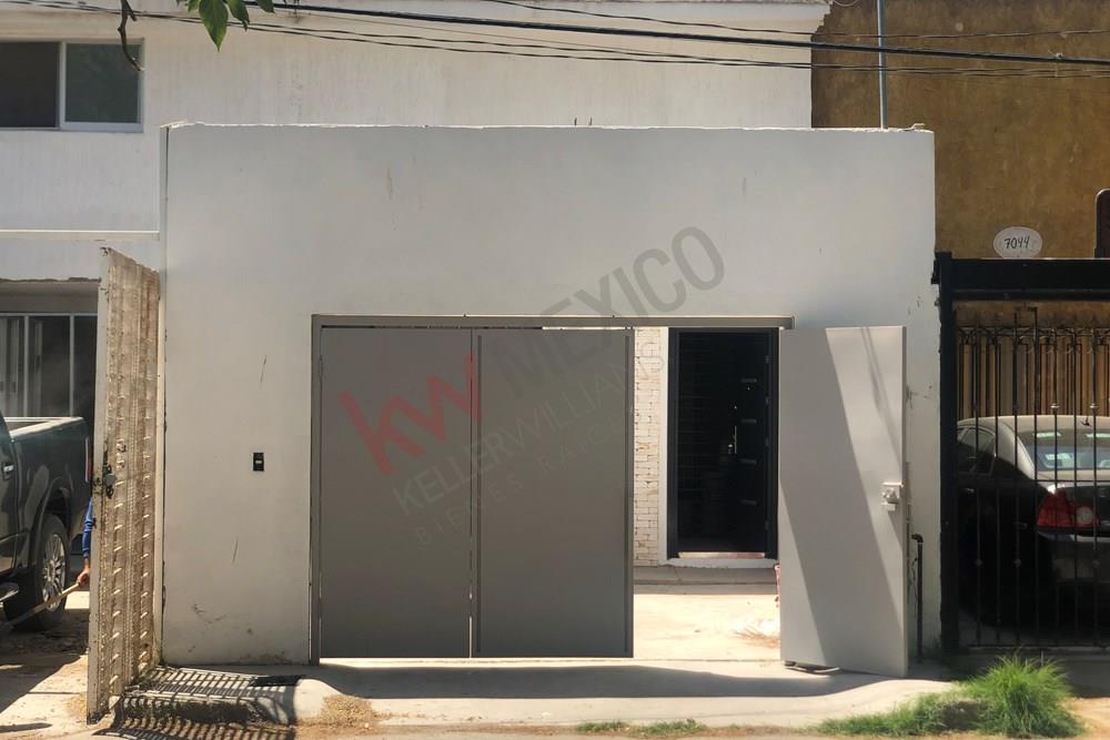 Casa oficina en RENTA