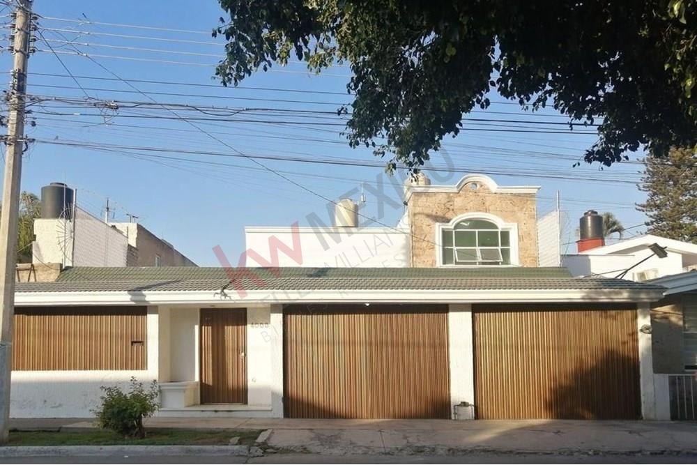 Casa en Renta en Arboledas, Zapopan Jalisco.