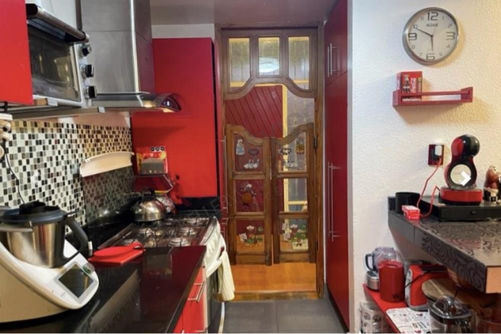 Casa en venta de un solo nivel, ubicada en zona muy céntrica, colonia Arboledas