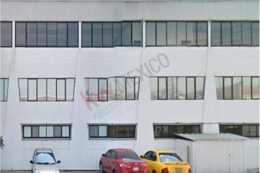 Excelentes oficinas en renta en Naucalpan.