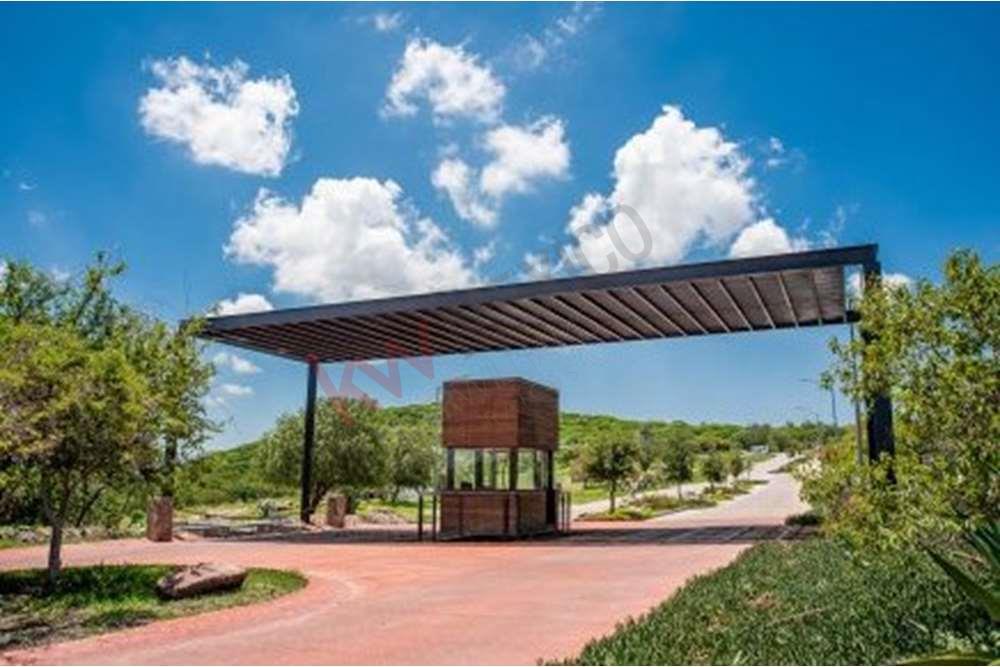 PRIMER PASO, ADQUIERE TU TERRENO 195mts2 A EXCELENTE PRECIO Y CONSTRUYE TU PATRIMONIO, NUEVO JURIQUILLA, GRAN RESERVA PRESERVE , DISTRITO URBANO