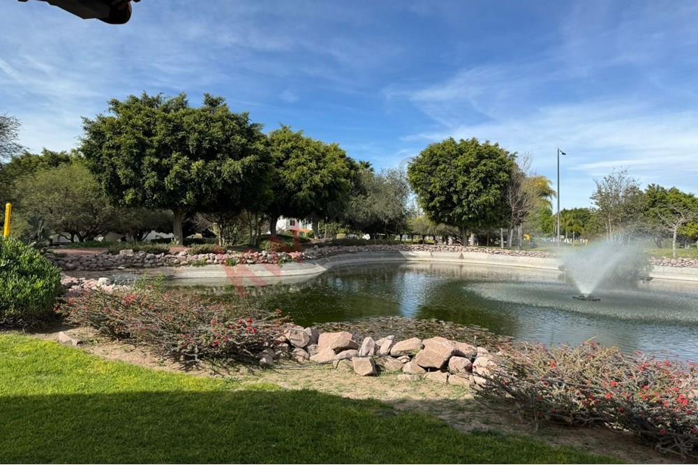 Venta de terreno en Real del Bosque en esquina, en calle cerrada, localización exclusiva dentro del fraccionamiento