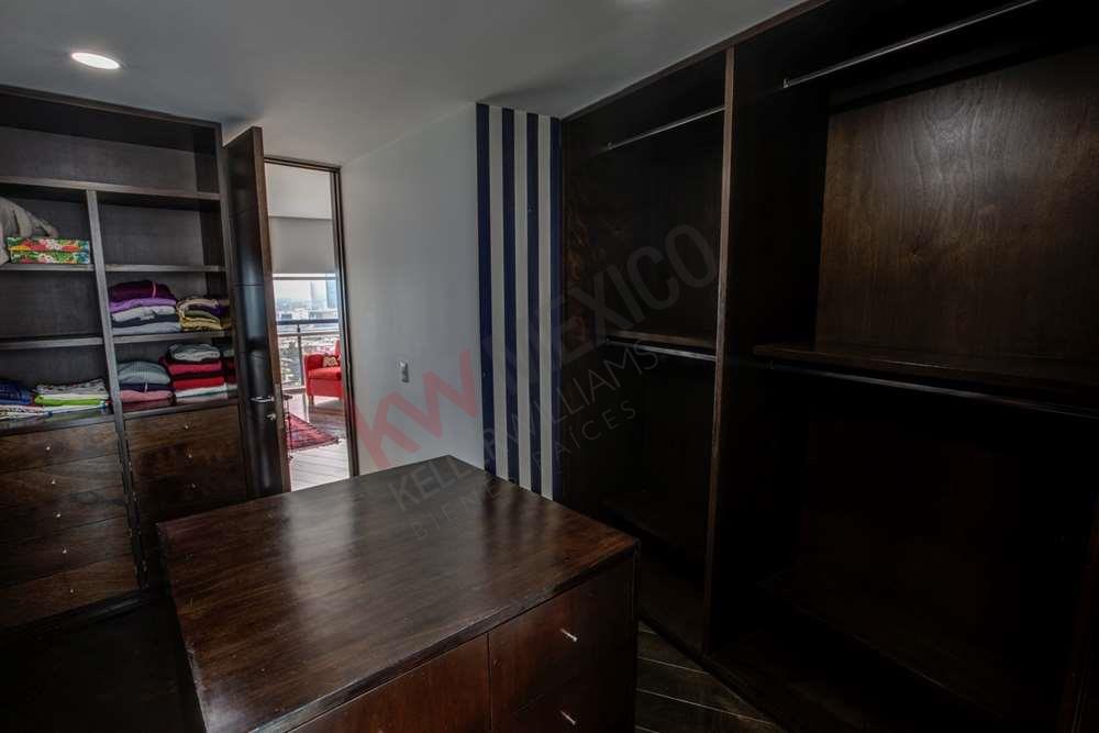 Departamento en venta en Calzada de los Leones, Las Águilas