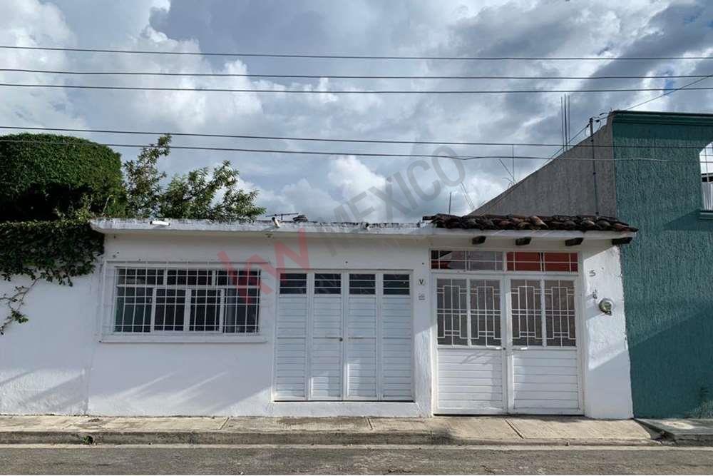 Se vende Casa con espacio para Local , San Cristóbal de las Casas, Chiapas