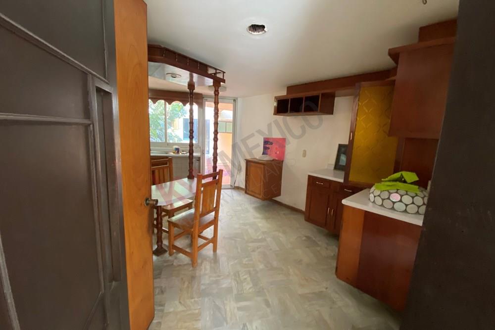 Casa en Condominio en renta en Colonia Paseo de las Palmas