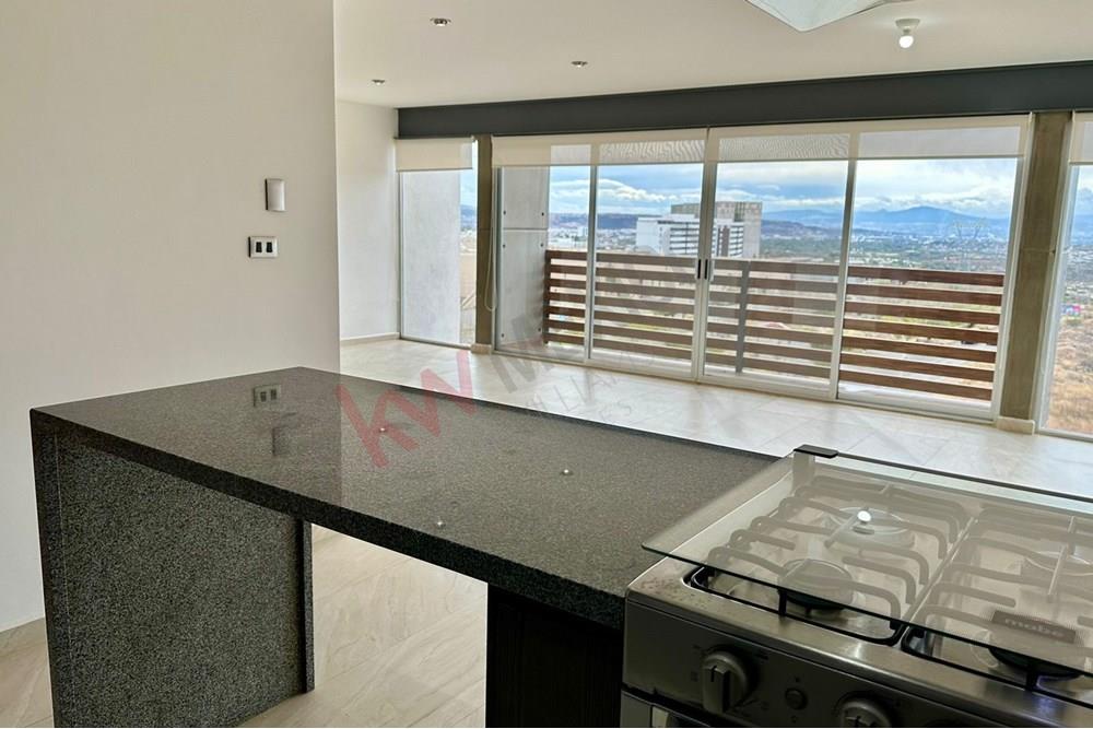 RENTA DEPARTAMENTO MODERNO en Vértice Juriquilla