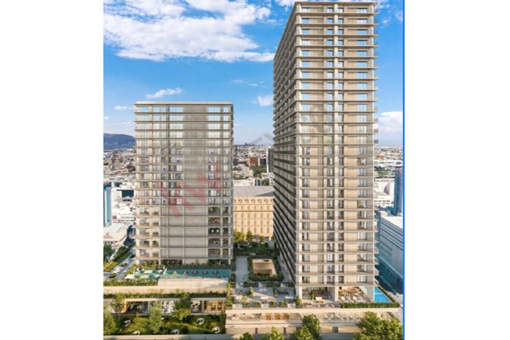 DESCUBRE LA GRANDEZA DE VIVIR EN EL CENTRO. GRANDES MOMENTOS, GRANDES ESPACIOS PARA VIVIR. GRANDEZA, HISTORIA, UBICACIÓN, Y UN GRAN PLAN MAESTRO.