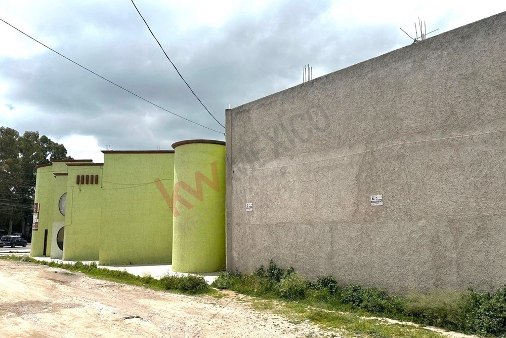 INMUEBLE COMERCIAL EN VENTA BODEGA COMERCIAL,OFICINAS, PATIO SAN JOSE ITURBIDE