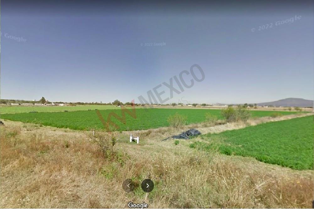 TERRENO EN VENTA PARA CULTIVO O PARA CAMBIO DE USO. CON SISITEMA DE RIEGO Y DERECHOS DE PASO.