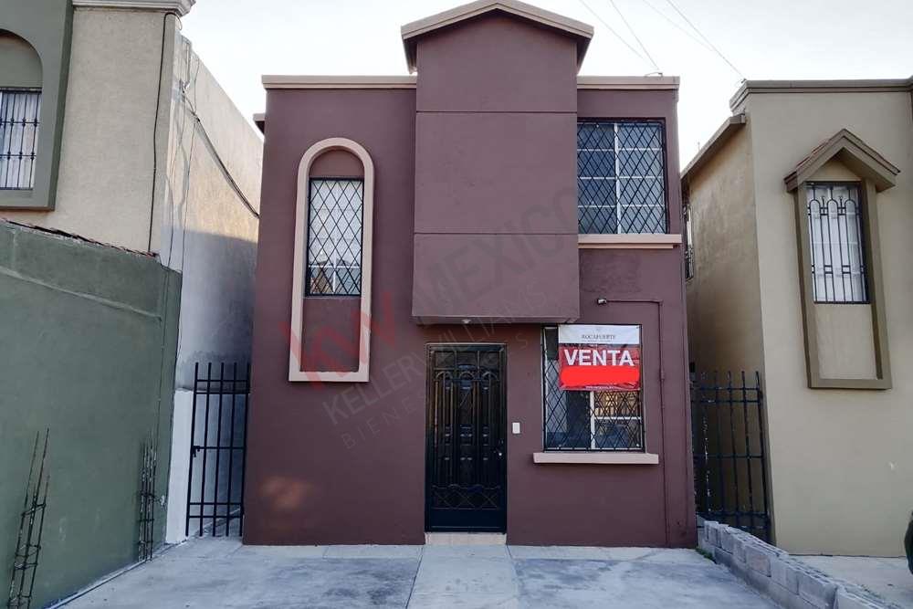 Casa en Venta Excelente ubicación y mantenimiento, Barrio San Carlos, Monterrey, Nuevo León