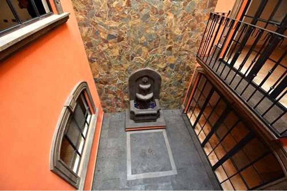 Hermoso departamento con patios privados en San Miguel Allende Centro,  a una cuadras de la hermosa Parroquia de San Miguel Arcángel.