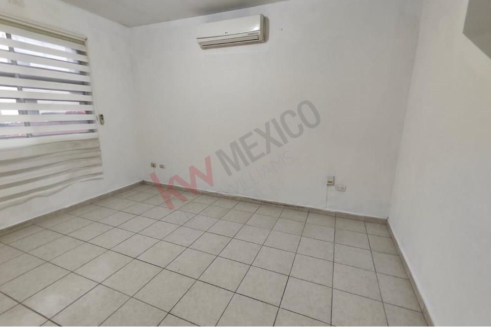 CASA EN RENTA EN FRACCIONAMIENTO MISIÓN SAN JOSÉ, ATRÁS DE CITADINA (SOBRE AVENIDA CONCORDIA!!!) CERCA DE TODO