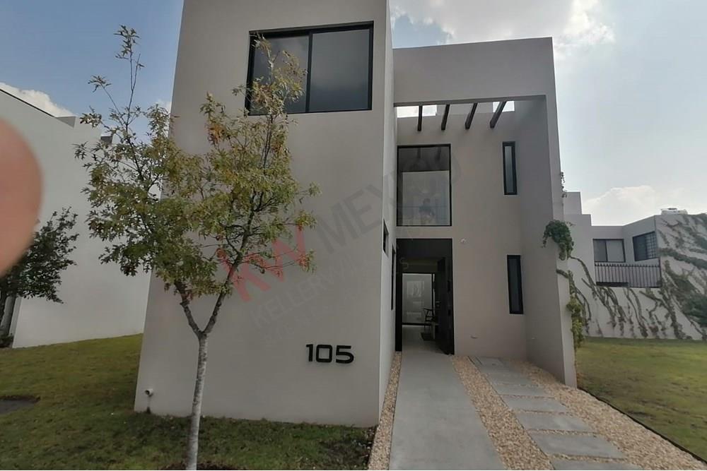 CASA NUEVA EN FRACCIONAMIENTO MISION PUNTA LA JOYA 2'396,048.00