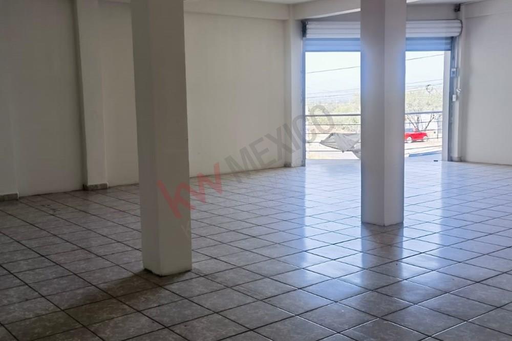 Local en renta Planta Alta en Apaseo el Grande, Guanajuato: ¡Excelente oportunidad!