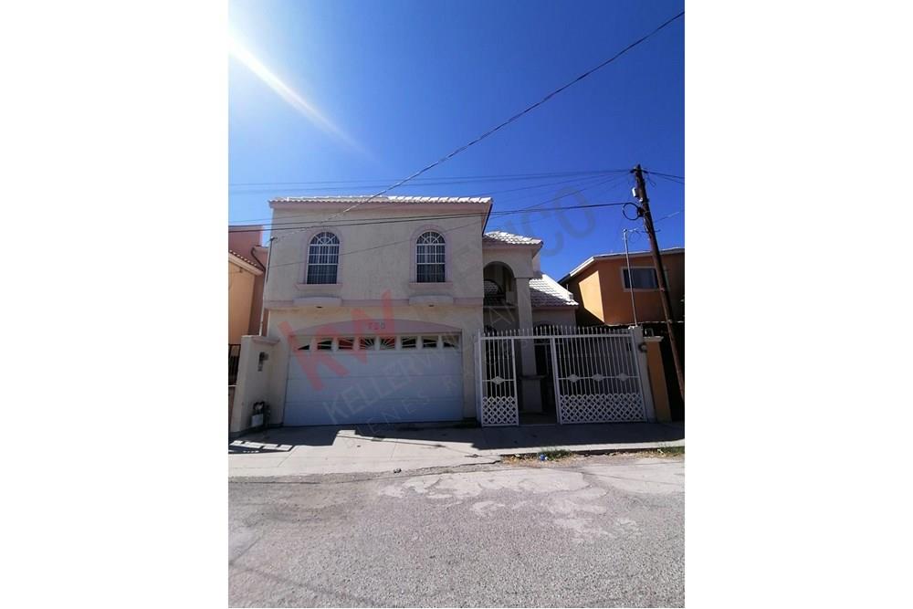 Casa en Renta Amueblada, excelente ubicación