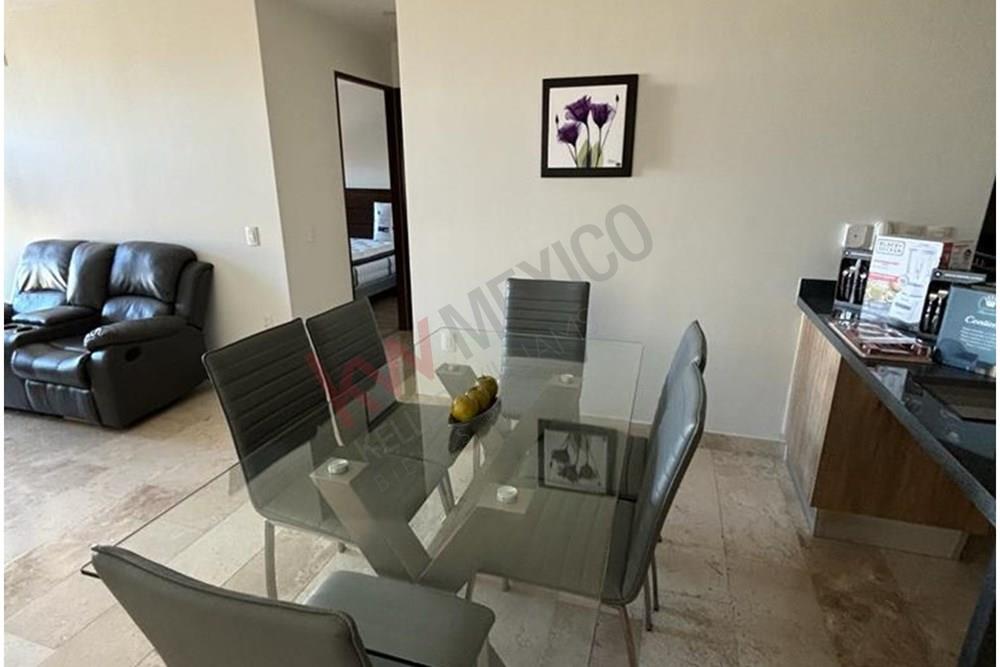 Excelente departamento amueblado en renta con increíbles amenidades y paisajismo exclusivo.