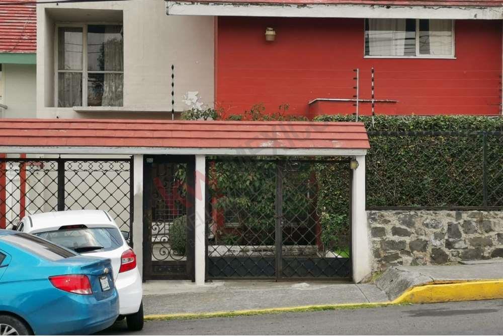 Casa para remodelar en Venta Lomas Verdes Naucalpan