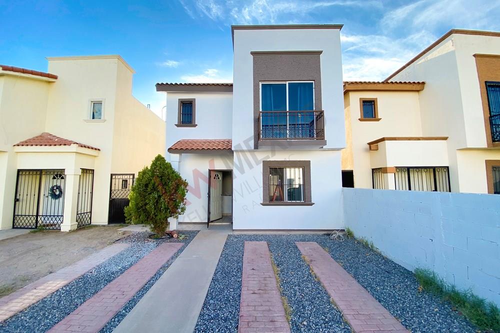 BONITA CASA EN RENTA EN COUNTRY SENECU AREA JARDINES DE ARAGON POR 4 SIGLOS