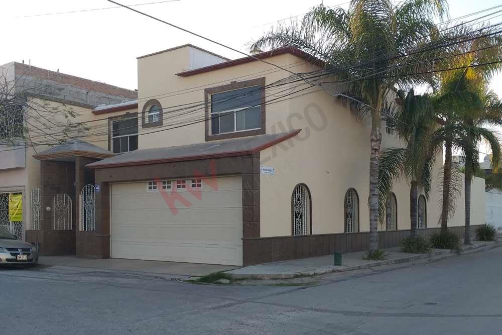 Casa en Venta, Residencial La Hacienda, Torreón, Coahuila