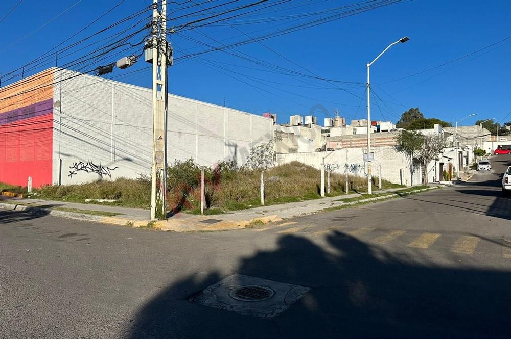 VENTA-TERRENO COMERCIAL- COLINAS DEL SUR (VENCEREMOS)