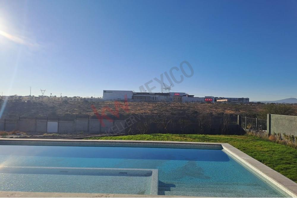 Terreno en venta en La Vista Grand con excelente ubicación 257.081 metros $1,850,400