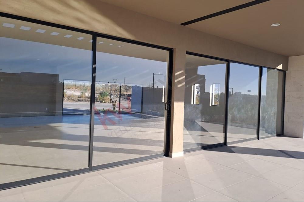 Terreno en venta en La Vista Grand con excelente ubicación 257.081 metros $1,850,400