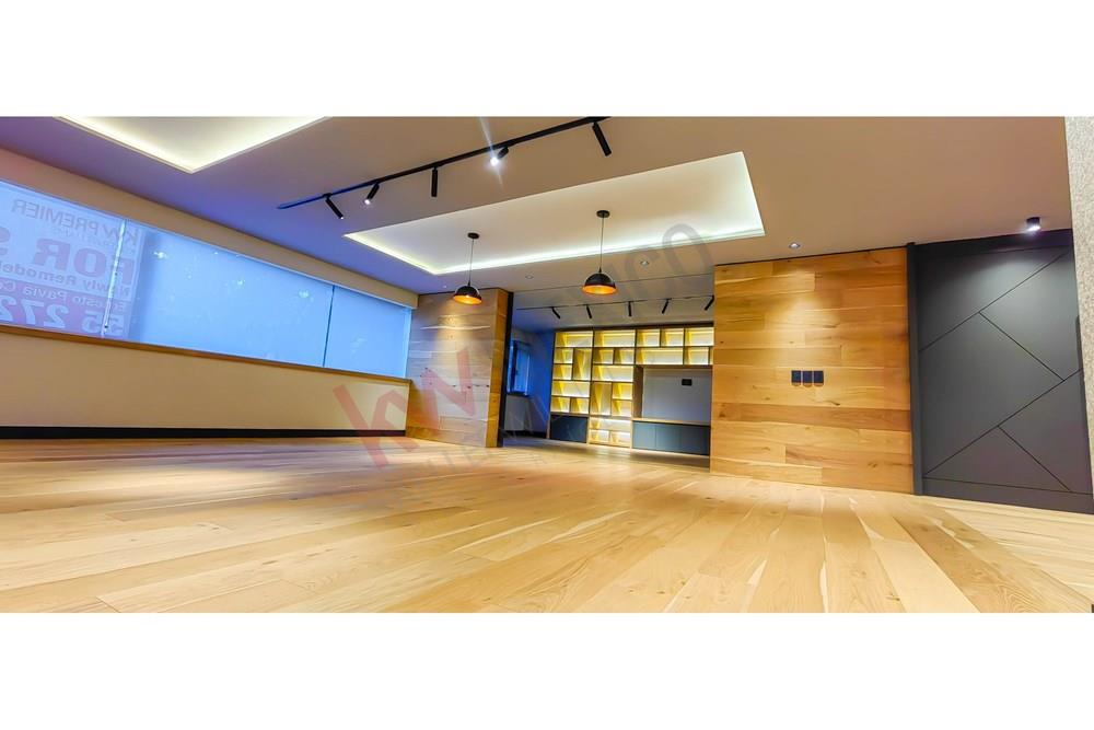 Departamento en Venta, Polanco, Lord Byron, Totalmente remodelado, 271m2 de construcción, 3 recámaras, 4 y 1/2 Baños, 2 Estacionamientos