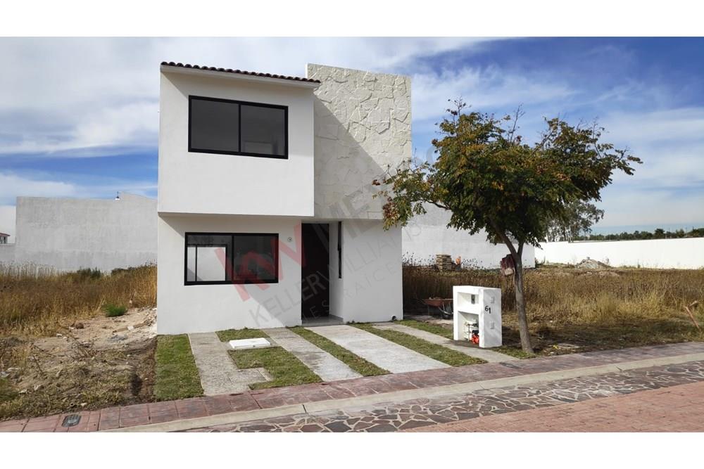 Casa nueva en renta en Ciudad Maderas, El Marqués, Querétaro