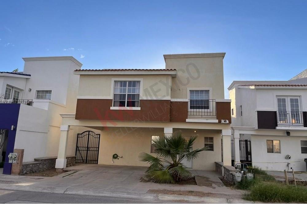 CASA EN VENTA EN SECTOR CAMPOS ELISEOS, EN CD JUAREZ EQUIPADA FRENTE A  PARQUE POR FRANCISCO VILLARREAL TORRES Y 4 SIGLOS