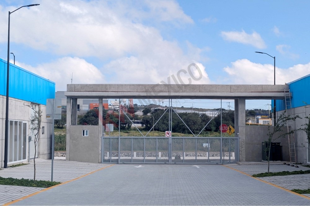 '¡Oportunidad Única! Venta de Bodegas Industriales en El Marqués'